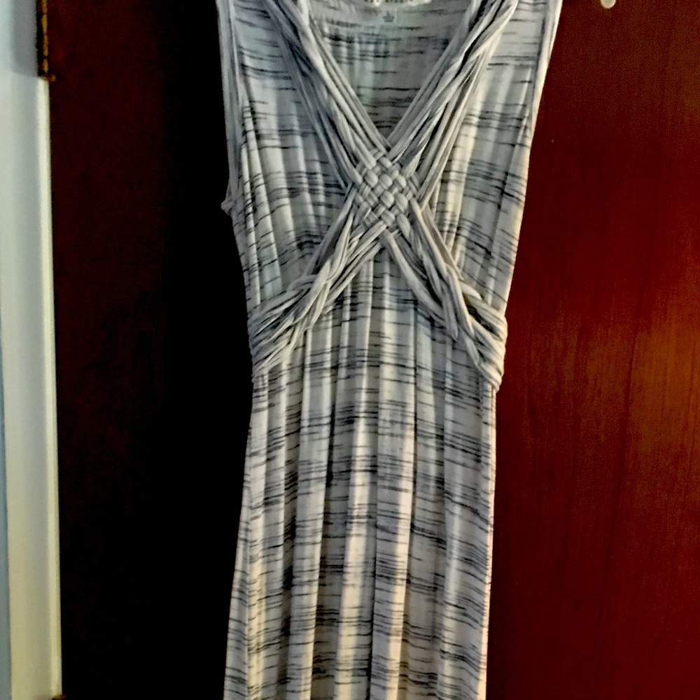 Max studio maxi dress